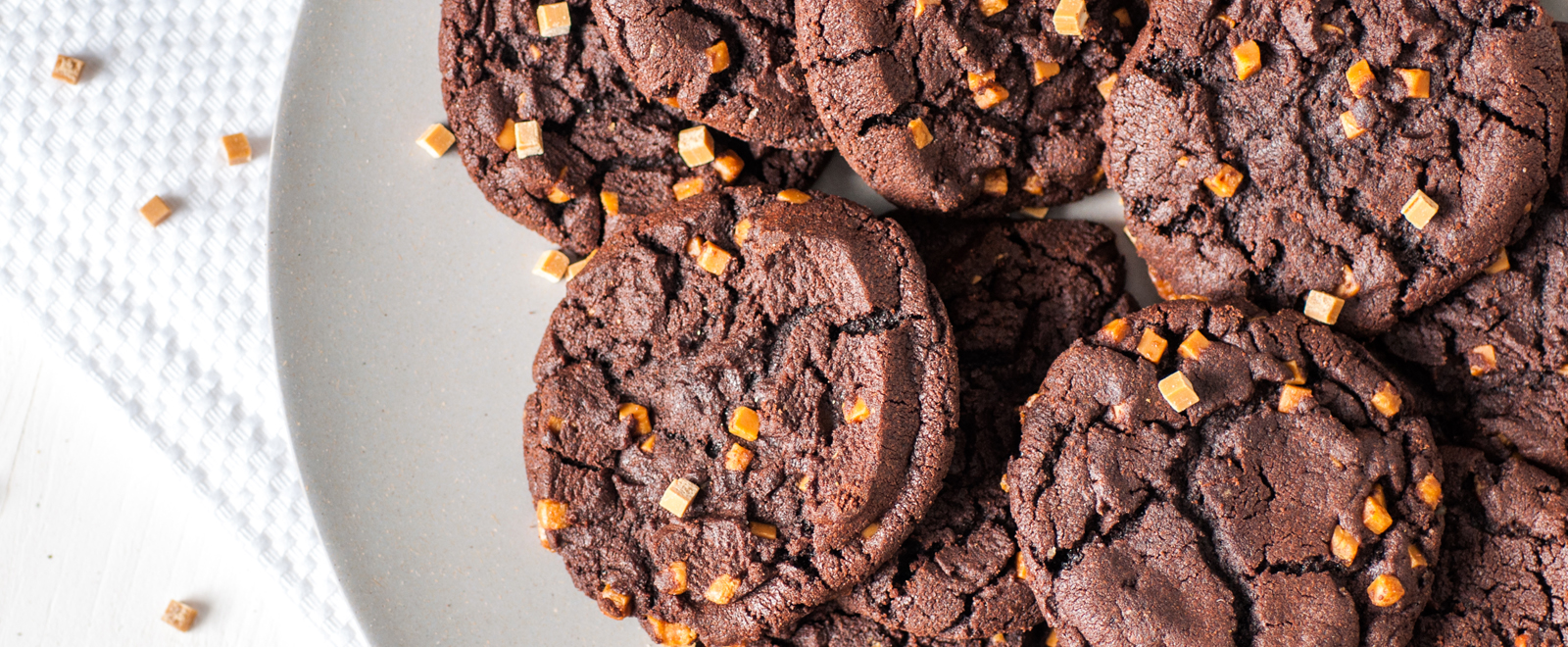 Recept_BA_6495-Chocolate-Cookies-Karamel-Kardemom