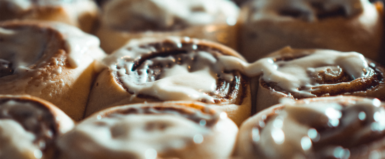 Cinnamon brioche buns